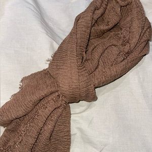 Unused light weight scarf in brown color